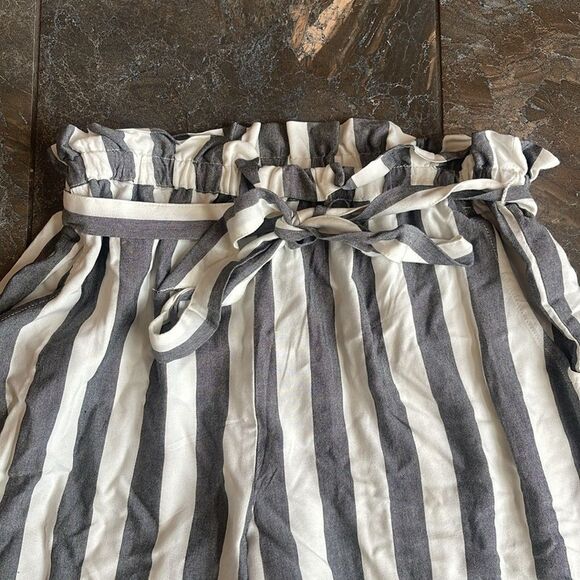 American Eagle Wide Leg Pants Paper Bag Waist Striped with Pockets Size Small - Picture 6 of 15